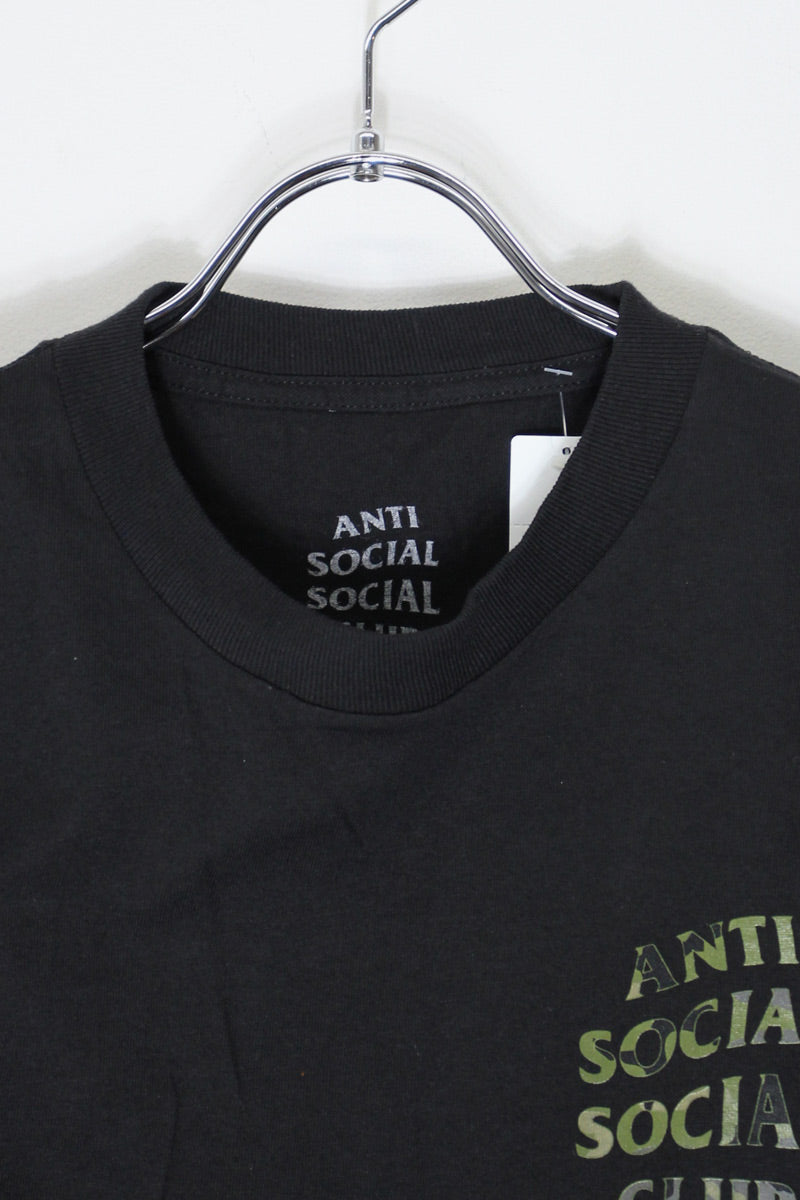 MADE IN USA S/S LOGO T-SHIRT / BLACK/CAMO [SIZE: M USED]
