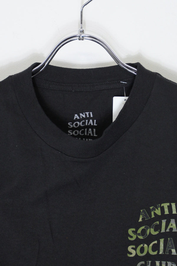 MADE IN USA S/S LOGO T-SHIRT / BLACK/CAMO [SIZE: M USED]