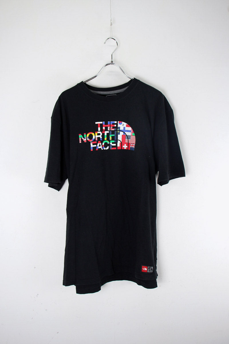 WORLD FLAGS LOGO TEE SHIRT / BLACK [SIZE: XL USED]