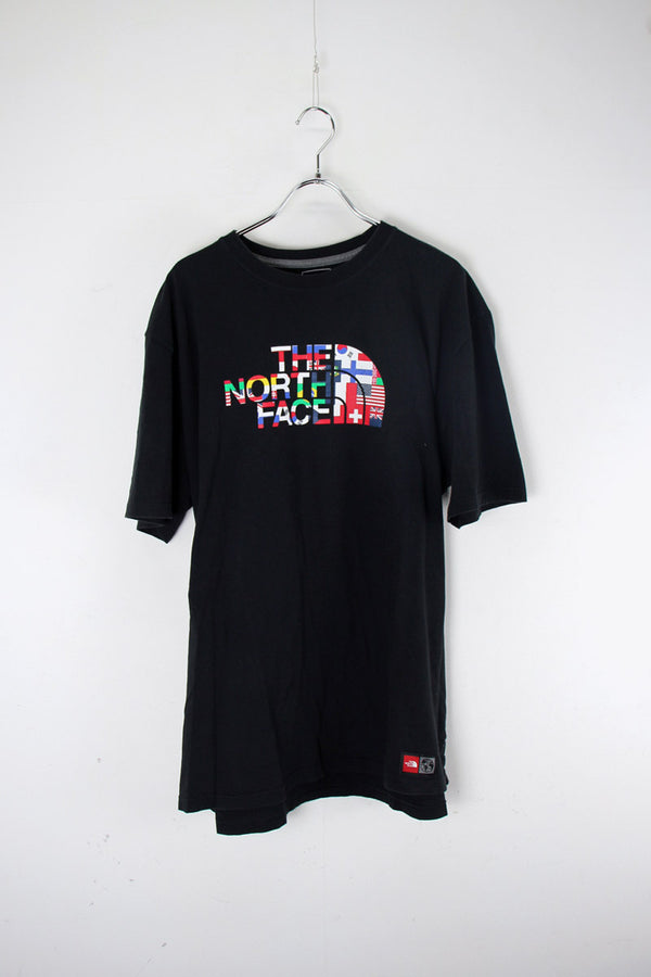 WORLD FLAGS LOGO TEE SHIRT / BLACK [SIZE: XL USED]