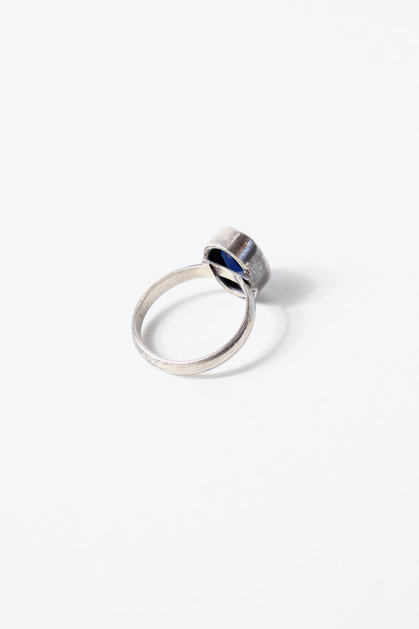 SILVER RING W/GLASS STONE [SIZE: 16 USED]