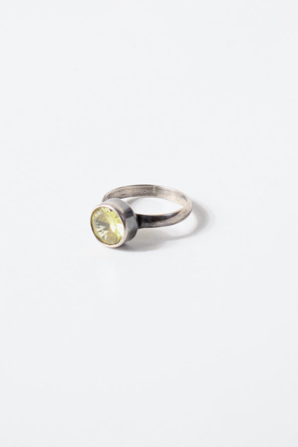 SILVER RING W/GLASS STONE [SIZE: 19 Used]