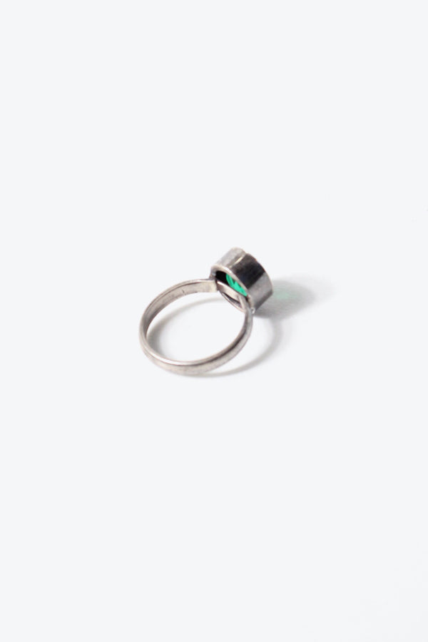 SILVER RING W/GLASS STONE [SIZE: US 9.5 USED]