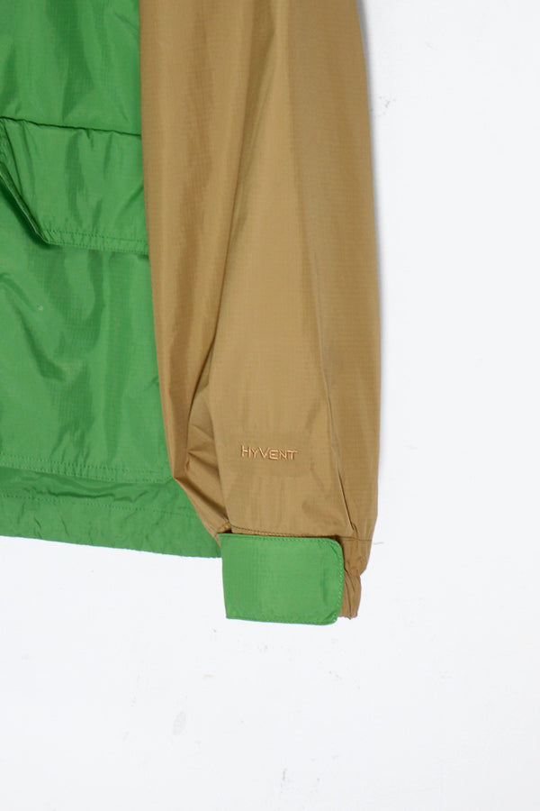 14'S HYVENT NYLON MOUNTAIN HOODIE / BEIGE / GREEN [ SIZE: M USED ]