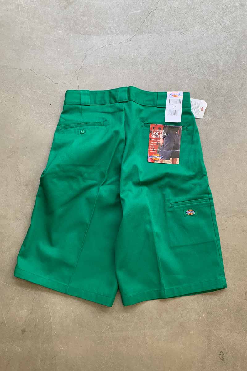 LOOSE FIT SHORT PANTS / GREEN [SIZE: W34 DEADSTOCK/NOS]