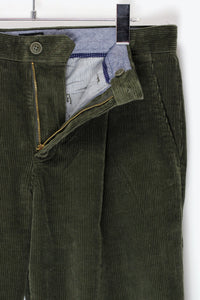 TUCK CORDUROY PANTS / OLIVE [SIZE: W31 x L30 USED]