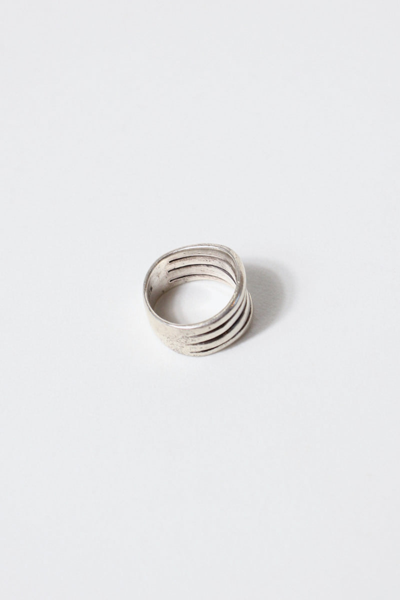 925 SILVER RING [SIZE: US 5.5 USED]