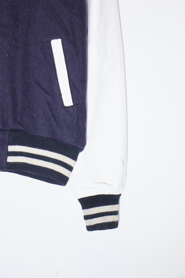MADE IN USA 90'S OCEAN SIDE BACK PATCH WOOL LEATHER STADIUM JACKET W/QUILTING LINER / NAVY / WHITE [SIZE: L USED]