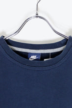 画像をギャラリービューアに読み込む, LOGO ONE POINT SWEATSHIRT / NAVY [SIZE: XL USED]
