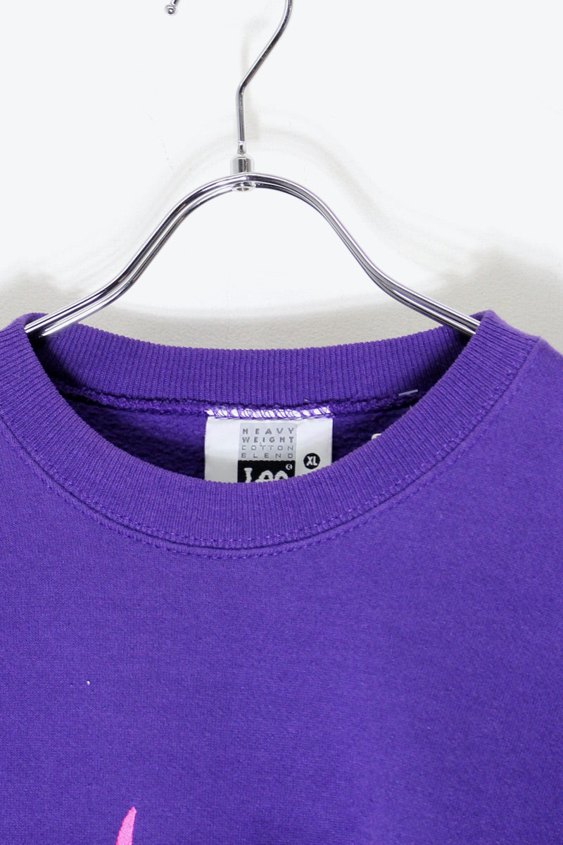 MADE IN USA 90'S CARMEL BY THE SEA FISH EMBROIDERY ANIMAL SWEATSHIRT / PURPLE [SIZE: XL USED]
