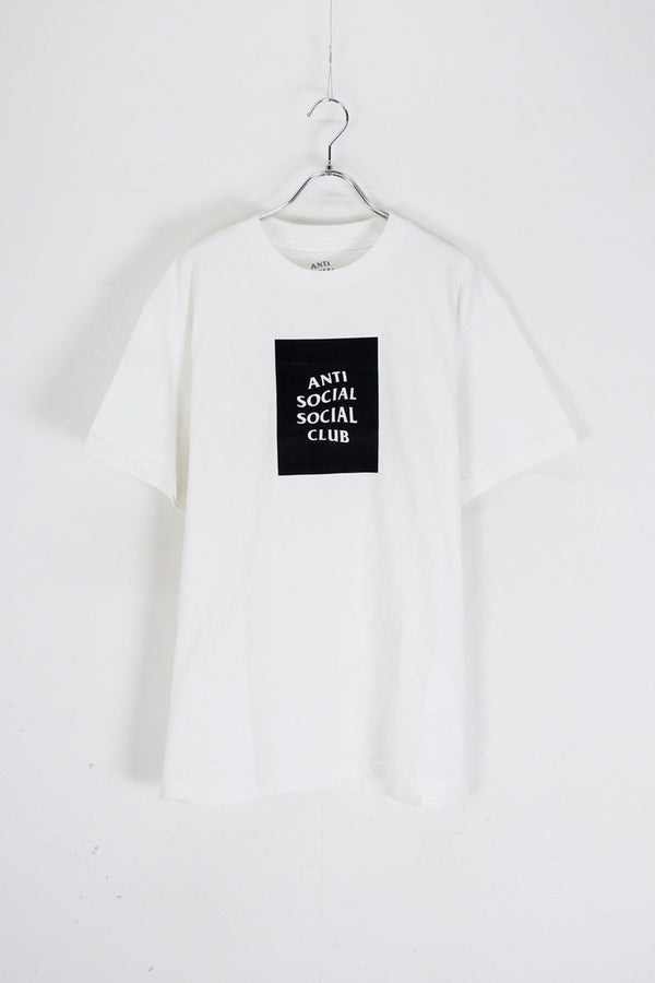 MADE IN USA LOGO TEE SHIRT / WHITE [SIZE: M USED]