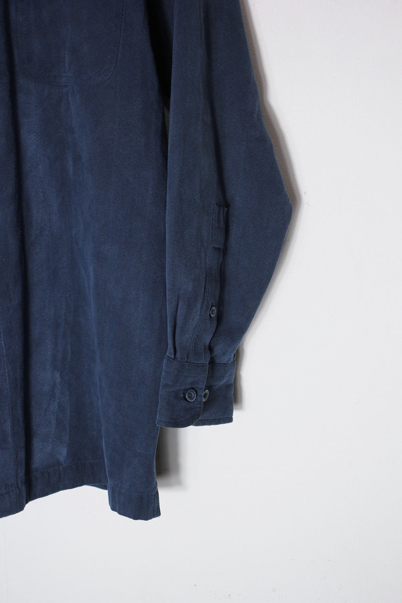 90'S BAND COLLAR HERRINGBONE VEGAN SUEDE SHIRT / NAVY [SIZE: M USED]