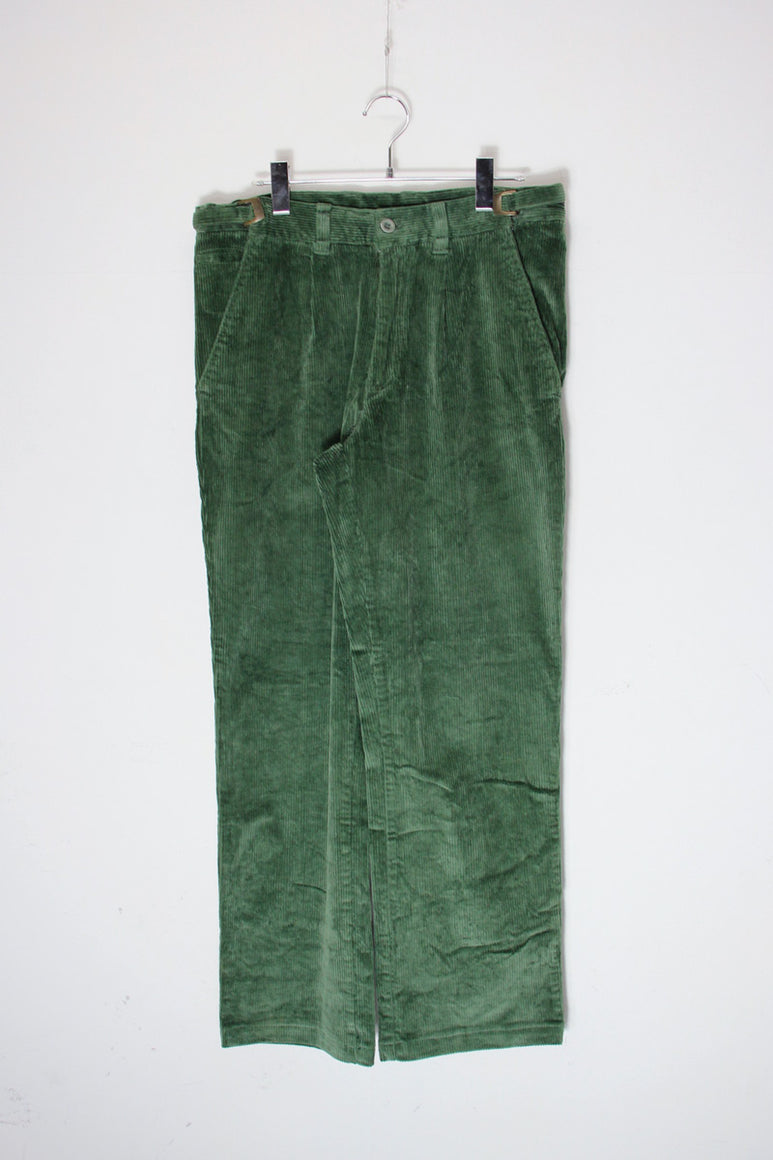 90'S TUCK CORDUROY PANTS / GREEN [SIZE: W32相当 USED]