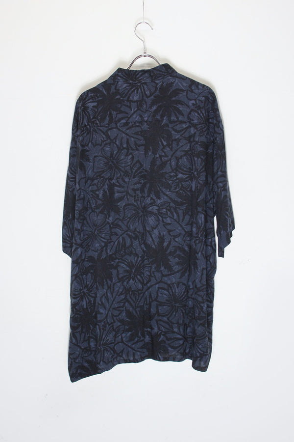 S/S RAYON PATTERN SHIRT / BLACK / NAVY [SIZE: XL USED]