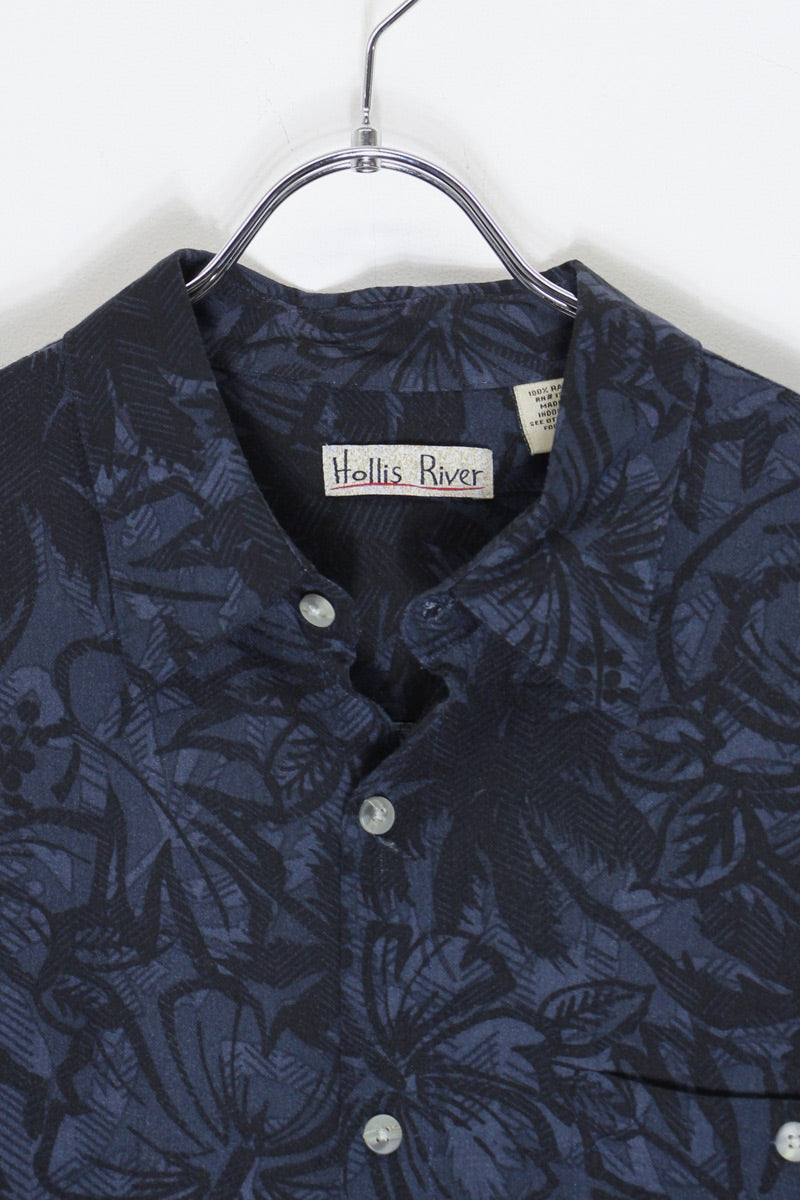 S/S RAYON PATTERN SHIRT / BLACK / NAVY [SIZE: XL USED]