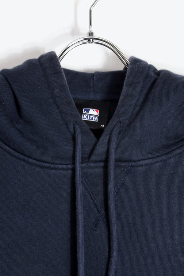 NY YANKEES PULLOVER SWEAT HOODIE / NAVY [SIZE: M USED]