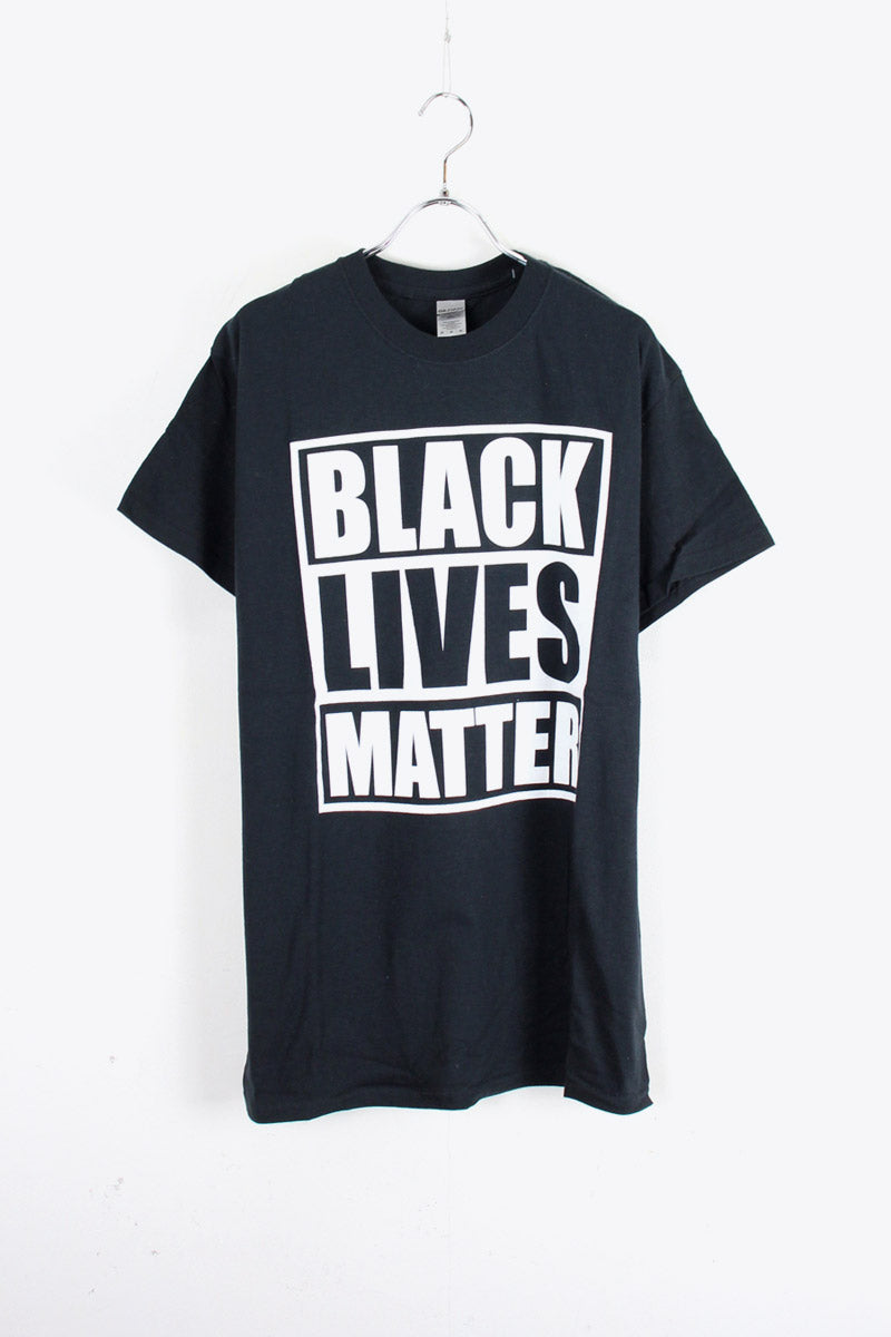 BLACK LIVES MATTER S/S PRINT T-SHIRT / BLACK [SIZE: M USED]