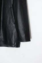 画像をギャラリービューアに読み込む, 90&#39;S BUTTON LEATHER HALF COAT DEADSTOCK/NOS / BLACK［SIZE: XL USED ]
