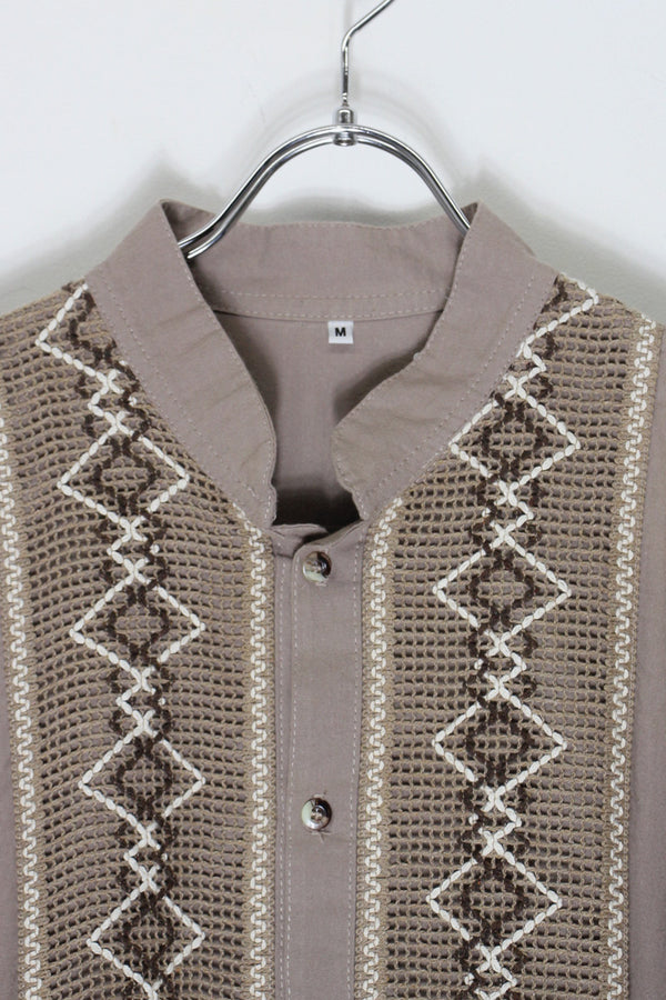 S/S STAND COLLAR CUBA DESIGN COTTON SHIRT / BEIGE [SIZE: M USED]
