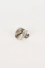 画像をギャラリービューアに読み込む, 925 VINTAGE SILVER RING [SIZE: 12号相当 USED]
