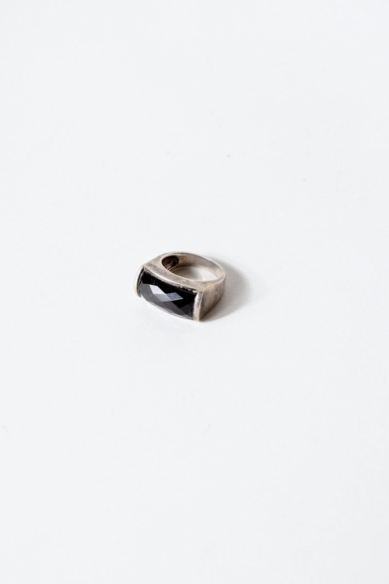 925 SILVER RING W/ONYX [SIZE: 11号 USED]