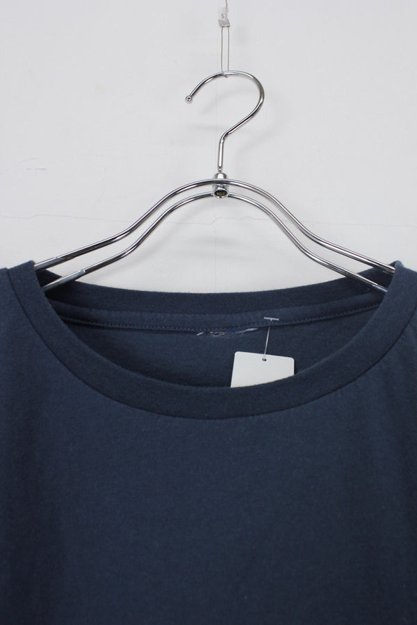 L/S LOGO PRINT T-SHIRT / NAVY [SIZE: L equivalent USED]