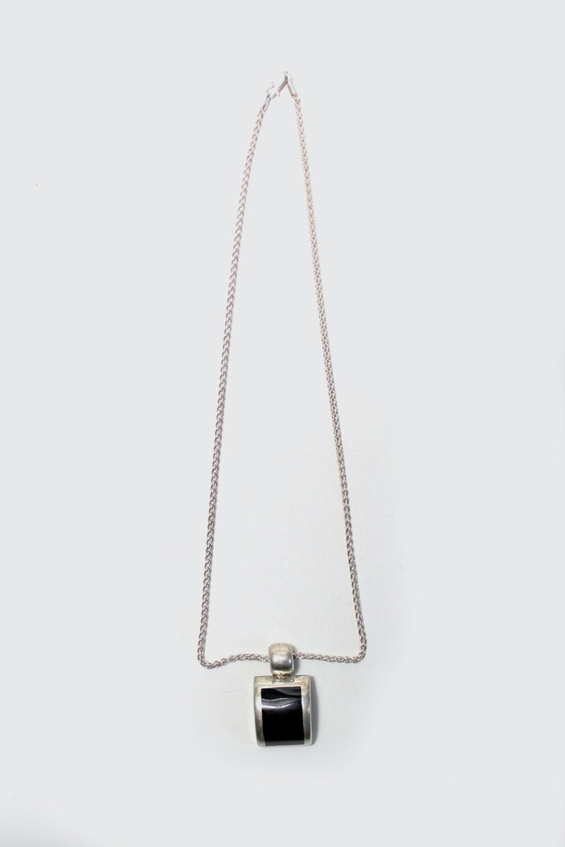 MADE IN MEXICO SILVER NECKLACE [SIZE: ONE SIZE USED]