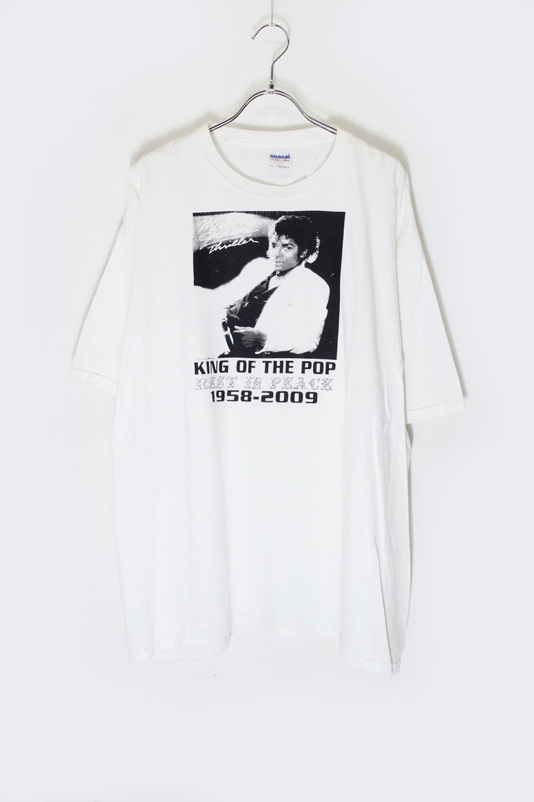 S/S MICHAEL JACKSON KING OF THE POP PRINT ARTIST T-SHIRT / WHITE [SIZE: XL USED]