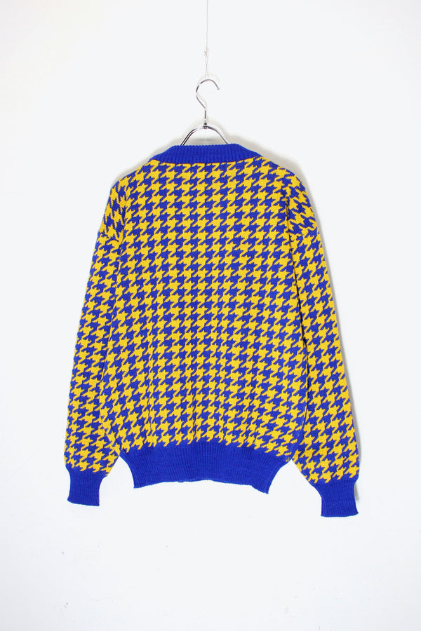 MADE IN ROMANIA 90'S NORDIC PATTERN ACRYLIC KNIT SWEATER / YELLOW / BLUE [ SIZE: M USED ]