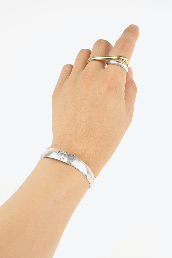 VINTAGE STERLING SILVER BANGLE [ONE SIZE, USED]