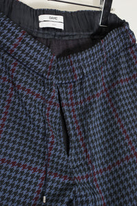 HOUNDSTOOTH CHECK SHORTS / CHARCOAL [SIZE: M USED]