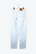 画像をギャラリービューアに読み込む, MADE IN USA 93&#39;S 550 DENIM PANTS ORANGE TAB / ICE WASH [SIZE: W34L34 USED]
