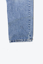 画像をギャラリービューアに読み込む, MADE IN USA 97&#39;S 505 DENIM PANTS / LIGHT INDIGO [SIZE: W30L32 USED]
