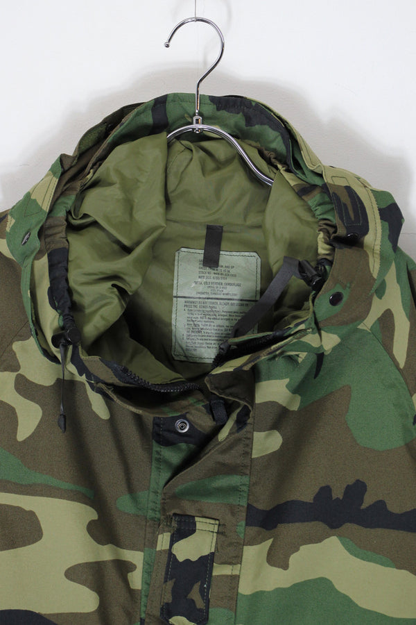 01'S ECWCS GORE-TEX SHELL JACKET / WOODLAND CAMO [SIZE: L USED]