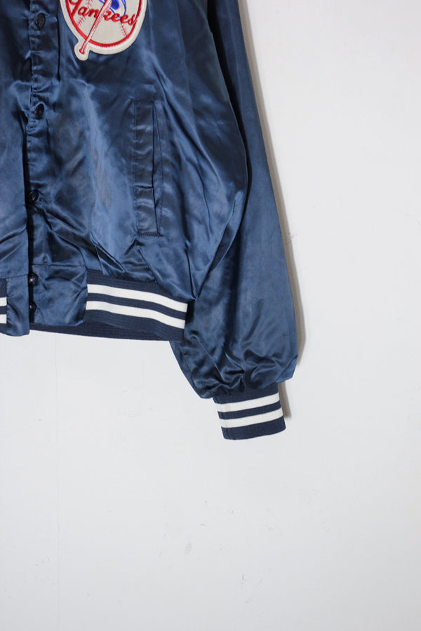 MADE IN USA 90'S MLB NY YANKEES NYLON STADIUM JACKET / NAVY [SIZE: L USED]