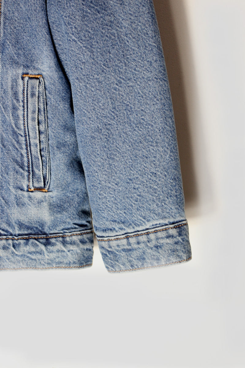 3RD DENIM JACKET W/BOA LINER / LIGHT INDIGO [SIZE: SUSED]