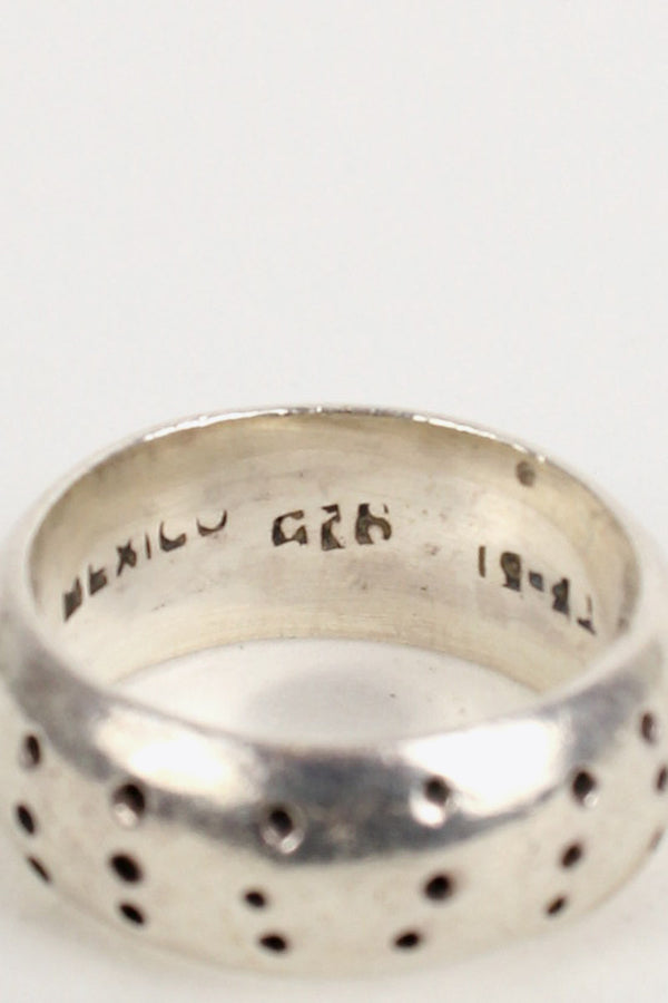 MADE IN MEXICO 925 SILVER RING [SIZE: equivalent to US 6.5 USED]