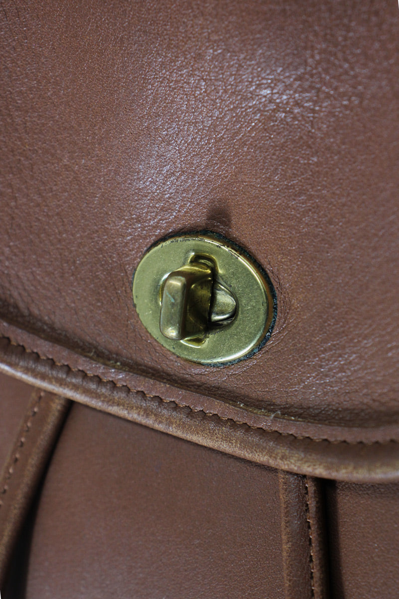 MADE IN USA 80'S LEATHER SMALL BACK PACK / TAN [ SIZE: ONE SIZE USED ]