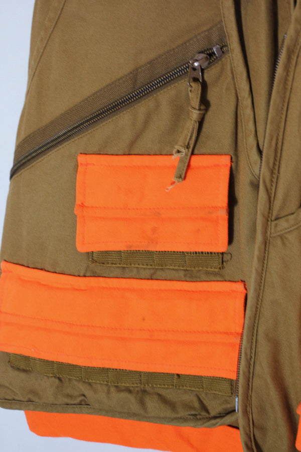 HUNTING VEST / BROWN/ORANGE [SIZE: L USED]