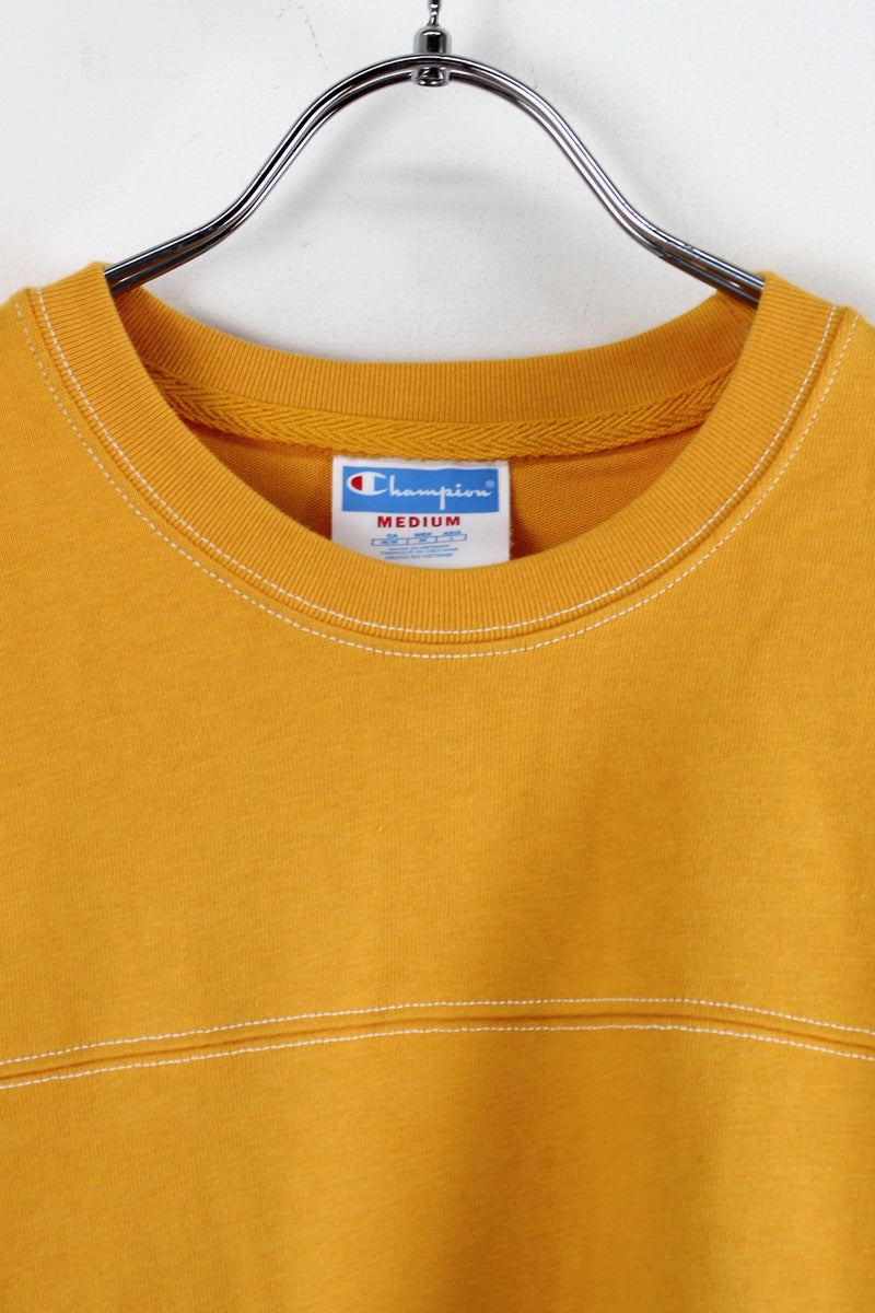 UO EXCLUSIVE LONG SLEEVE FOOTBALL TEE / YELLOW [NEW]