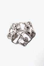 画像をギャラリービューアに読み込む, VINTAGE SILVER BRACELET [SIZE: ONE SIZE USED]
