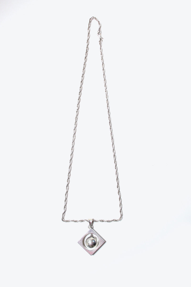925 SILVER PENDANT NECKLACE [ONE SIZE USED]