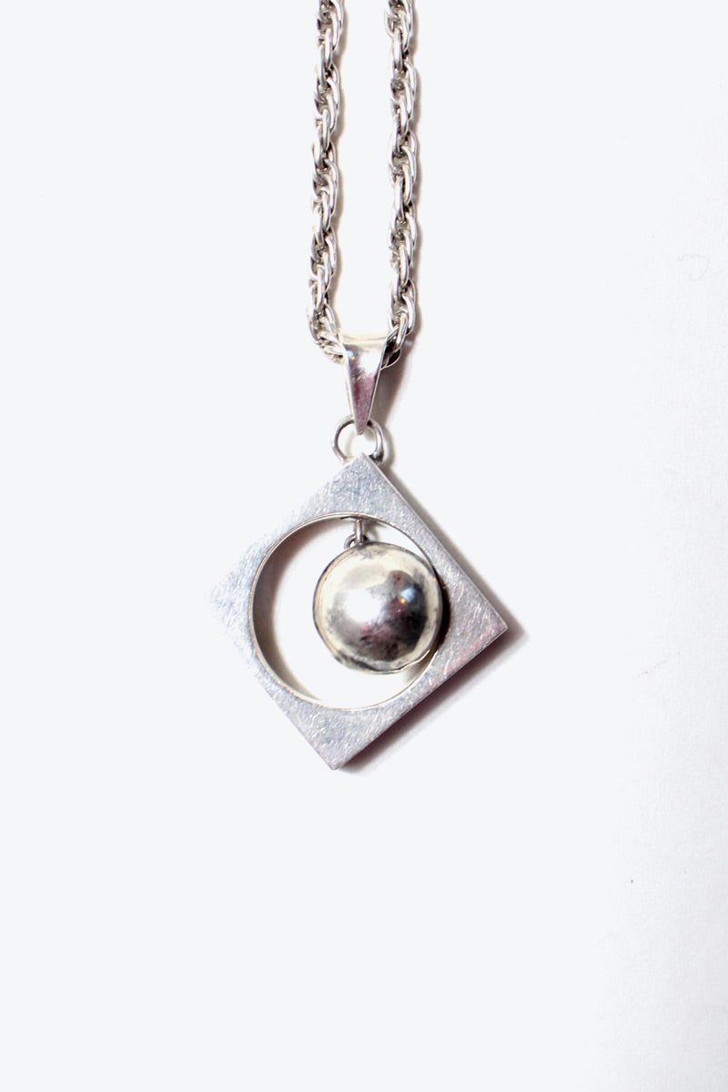 925 SILVER PENDANT NECKLACE [ONE SIZE USED]