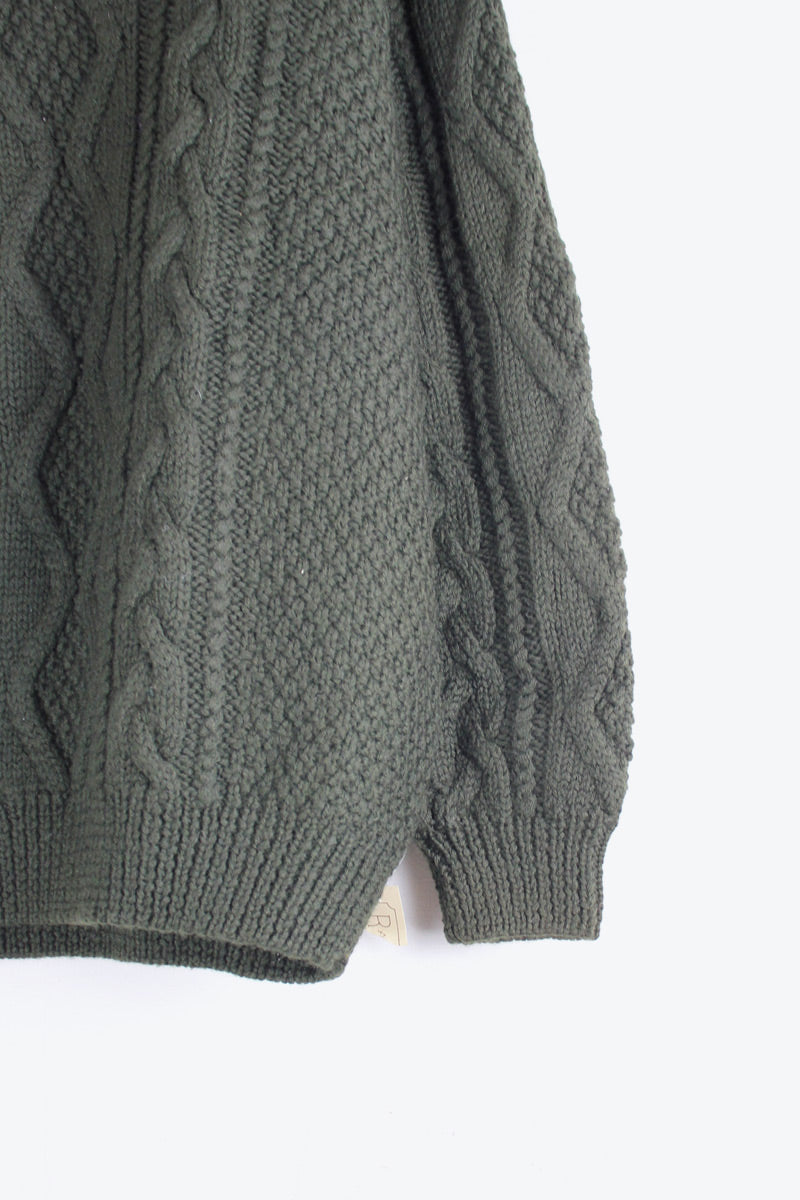 90s WOOL ARAN HAND KNIT SWEATER / LIGHT OLIVE [SIZE: L DEAD STOCK]