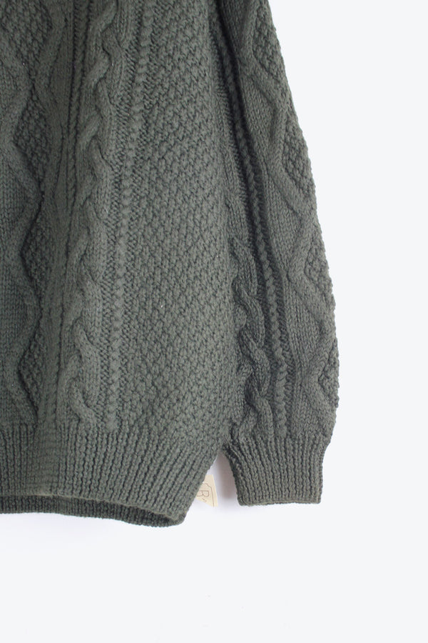 90s WOOL ARAN HAND KNIT SWEATER / LIGHT OLIVE [SIZE: L DEAD STOCK]