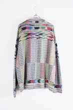 画像をギャラリービューアに読み込む, MADE IN ITALY 90&#39;S MULTI PATTERN ACRYLIC KNIT SWEATER / GREY MULTI [SIZE: L相当 USED]
