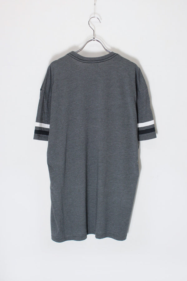 S/S THE FORCE AWAKENS PRINT T-SHIRT / BLACK/CHARCOAL GREY [SIZE: XL USED]
