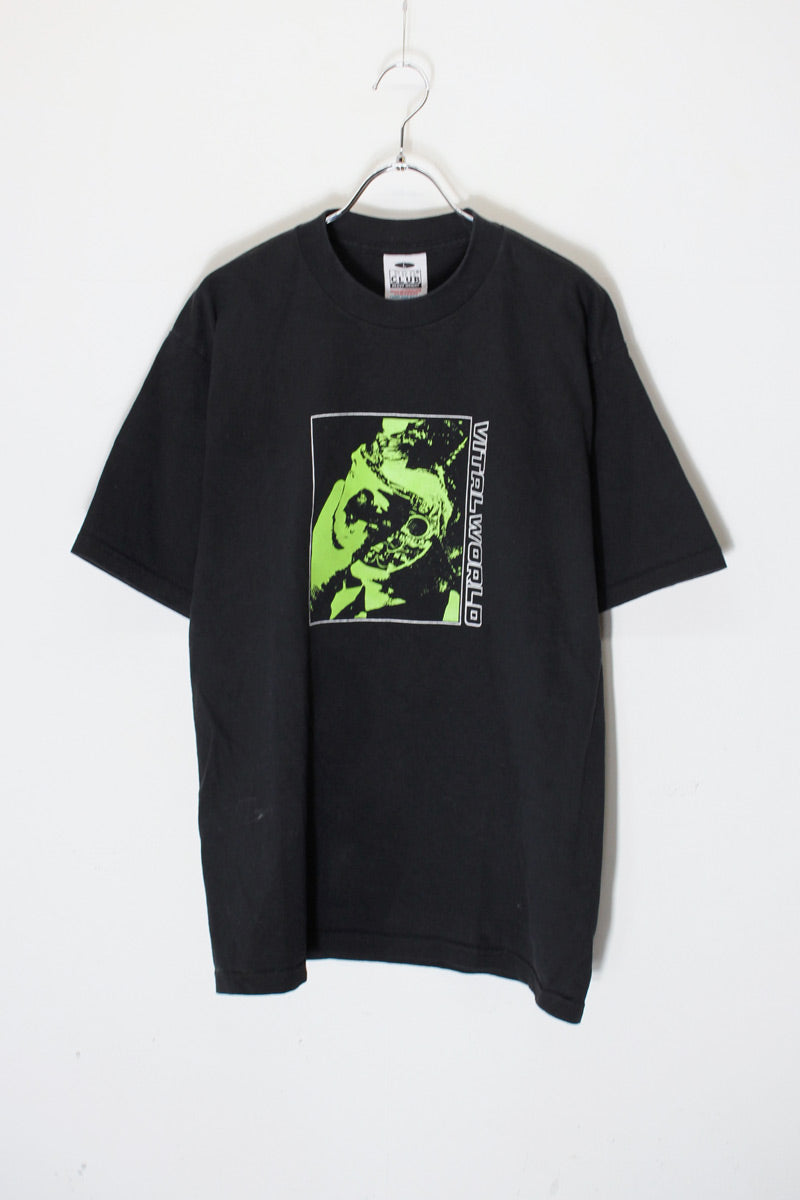 MADE IN USA 90'S S/S VITAL WORLD PRINT T-SHIRT / BLACK [SIZE: L USED]
