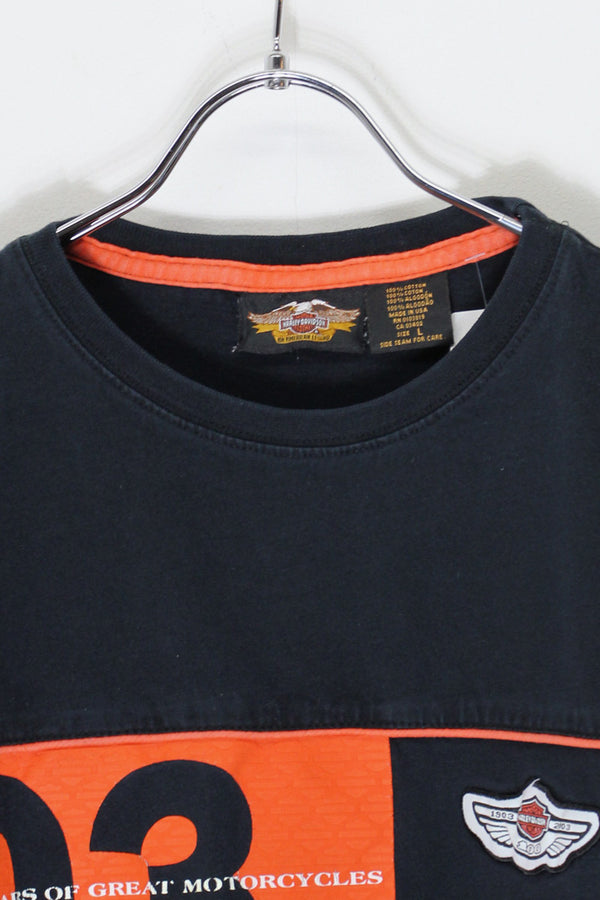 03'S S/S 100YEARS PRINT T-SHIRT / BLACK [SIZE: L USED]