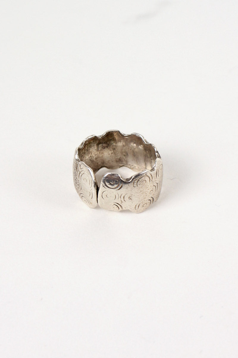 STERLING SILVER RING [SIZE: Equivalent to 12.5 US Used]